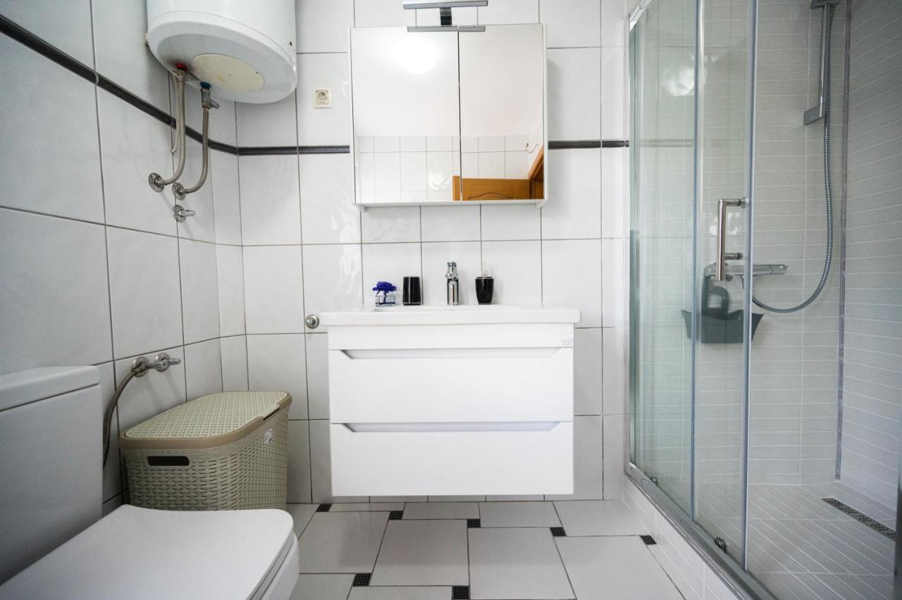 Duplex Apartment For Up To 12 People- Old Town SJJ Buitenkant foto